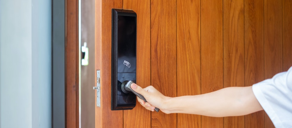 Gérer les imprévus avec une conciergerie Airbnb : astuces et conseils
